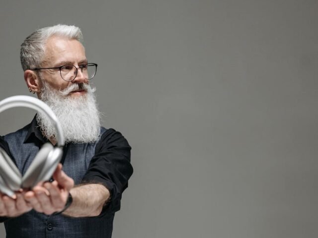 Les AirPods Max 2 désormais en vente dans les boutiques Apple