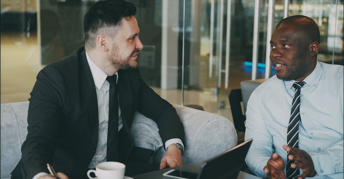 découvrez nos offres exceptionnelles sur les ordinateurs portables : réductons, promotions et bons plans pour trouver le laptop idéal à prix réduit.