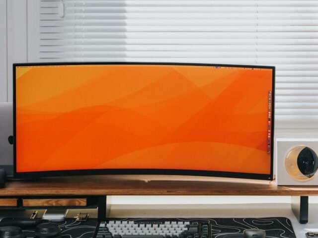 Zorin OS vs Solus : mon test approfondi de deux distributions Linux idéales pour débutants pour déterminer la meilleure