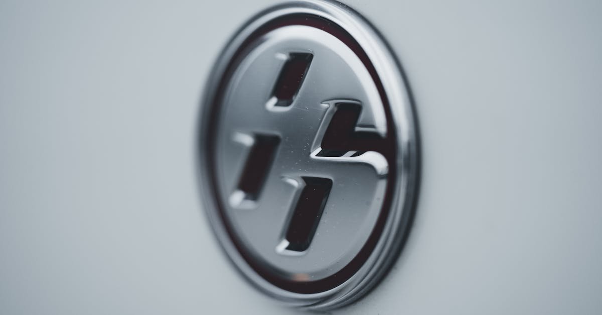 comparaison de designs de logos : analyse des styles, tendances et efficacité pour choisir le logo parfait.