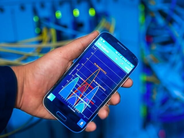 Comment surveiller les pannes des services SaaS externes : guide pratique