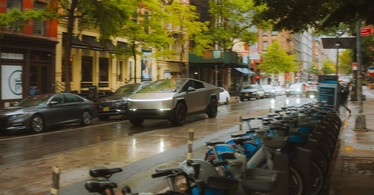 découvrez tout sur la voiture électrique : fonctionnement, avantages, modèles et conseils pour adopter une conduite écologique et économique.