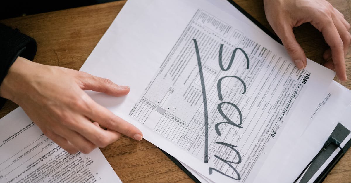 découvrez comment identifier et éviter les arnaques à l'emploi pour protéger vos données et sécuriser votre recherche d'emploi.