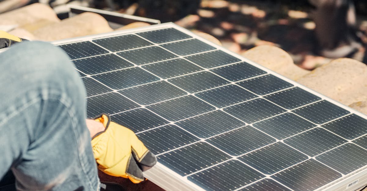 découvrez notre système de secours solaire fiable et efficace, garantissant une alimentation ininterrompue en énergie propre pour votre maison ou entreprise.