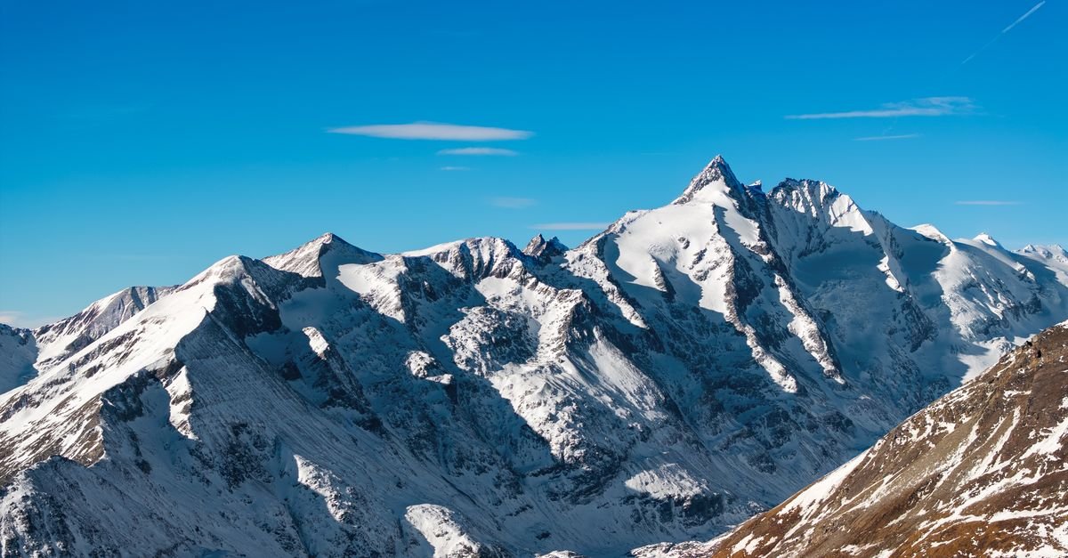 découvrez alpine linux, une distribution linux légÚre, sécurisée et performante, idéale pour les conteneurs, serveurs et environnements minimalistes.
