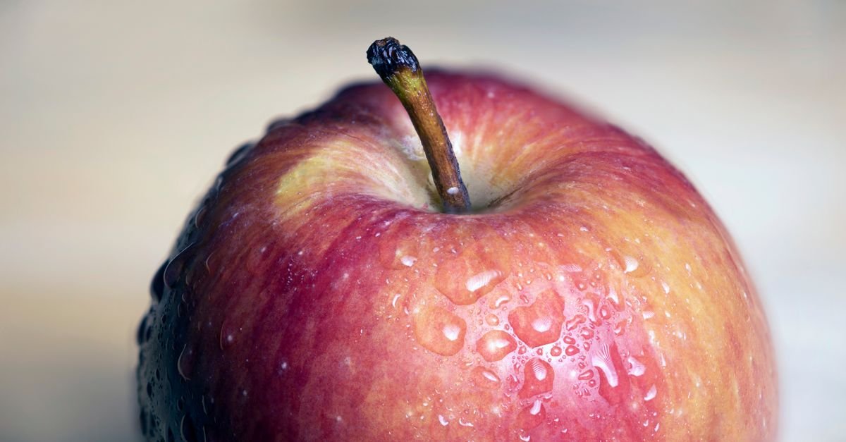 analyse de la chute du cours de l'action apple : causes, impact sur le marché et perspectives pour les investisseurs.