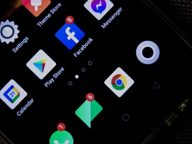Google réduit ses commissions sur le Play Store et ouvre la porte aux paiements alternatifs à l&rsquo;échelle mondiale