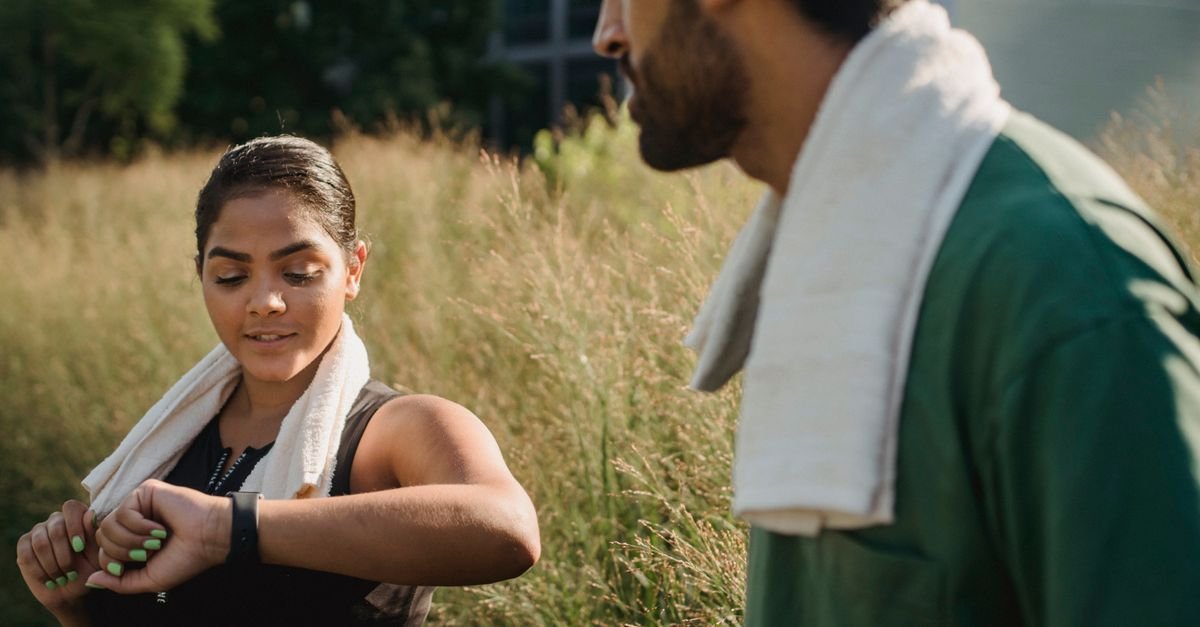 découvrez nos fonctionnalités dédiées à la santé et au fitness pour améliorer votre bien-être, suivre vos entraînements et adopter un mode de vie actif.