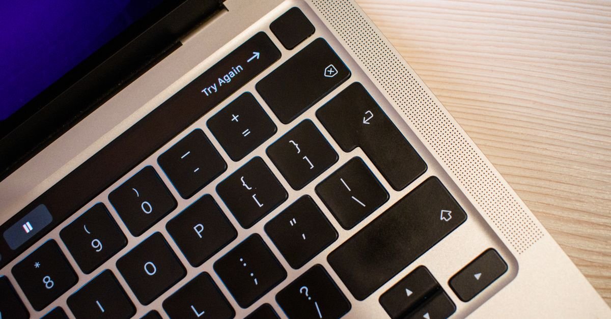 découvrez les raccourcis clavier essentiels pour gagner du temps et améliorer votre productivité sur ordinateur.