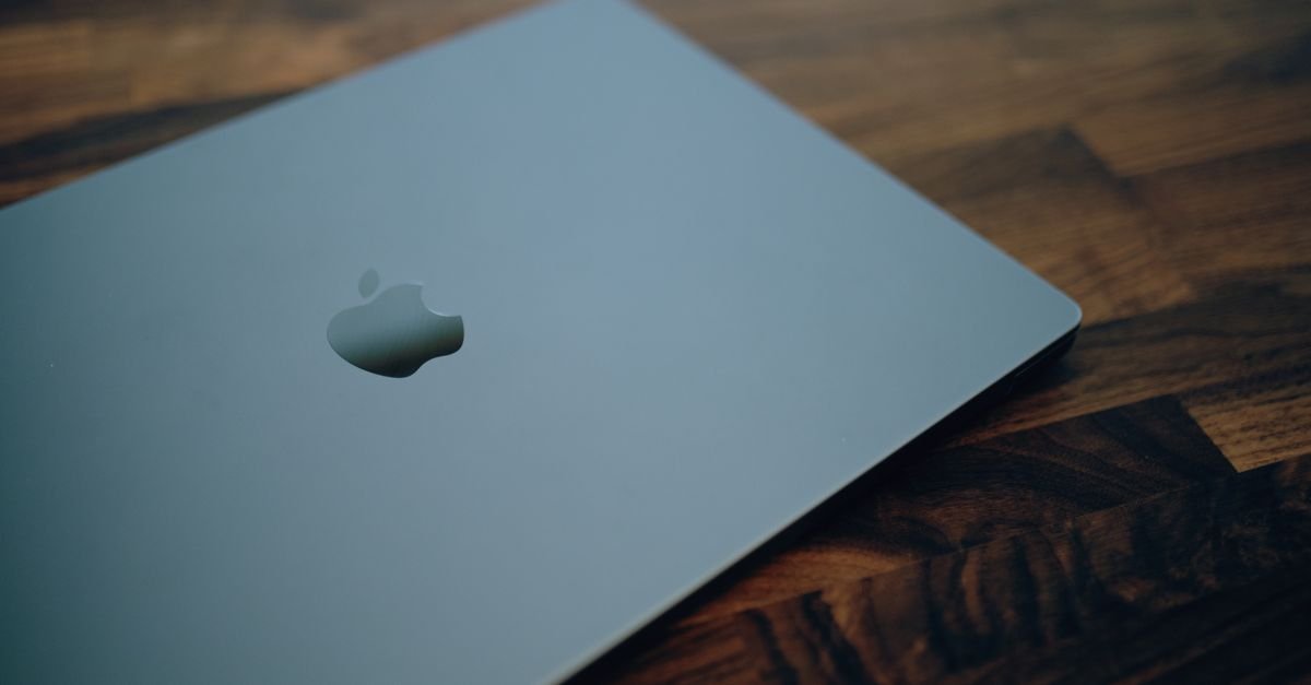 découvrez le macbook ultra, l'alliance parfaite entre performance exceptionnelle et design élégant pour une expérience utilisateur inégalée.