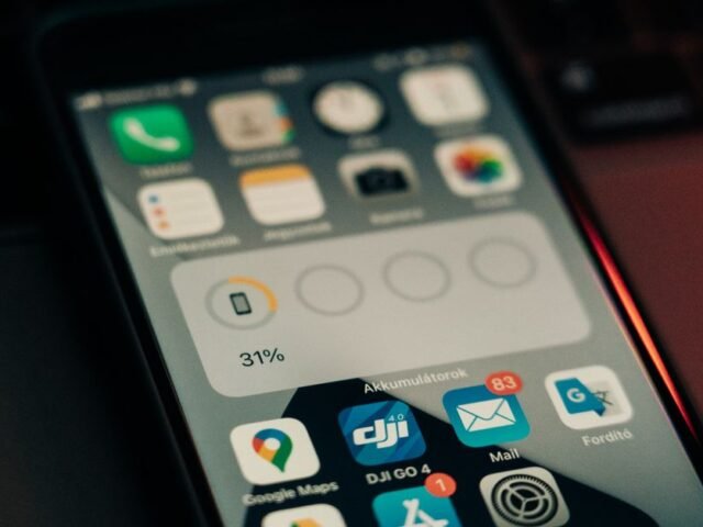 L&rsquo;UE salue les réformes de l&rsquo;App Store d&rsquo;Apple, tandis qu&rsquo;Epic dénonce les &lsquo;frais abusifs