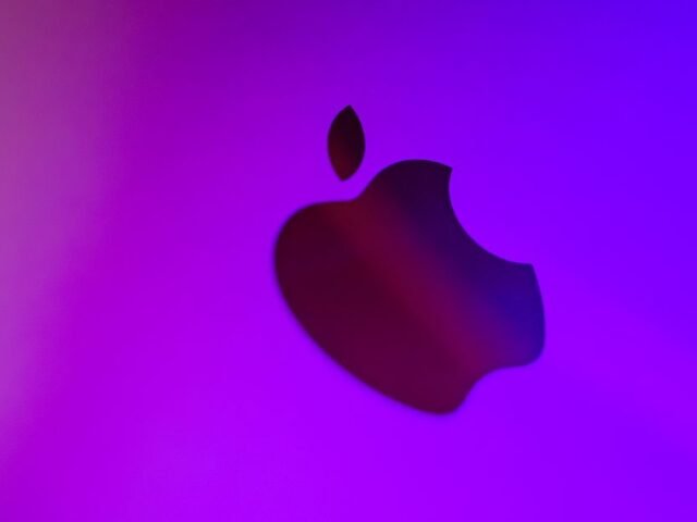 À la Une : Fuites chez Apple, Accord sur l&rsquo;IA de Siri et Bien Plus Encore