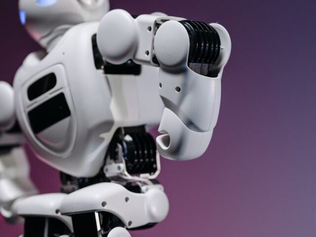 TestMu AI : Comment l&rsquo;Intelligence Artificielle Révolutionne le Contrôle Qualité en Ingénierie