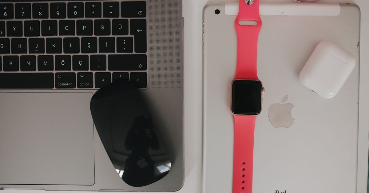 découvrez apple home hub, votre centre de contrôle intelligent pour gérer tous vos appareils connectés à la maison en toute simplicité et sécurité.