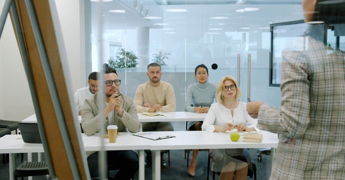guide complet pour le personnel des magasins apple afin d'améliorer l'expérience client et optimiser les performances en boutique.